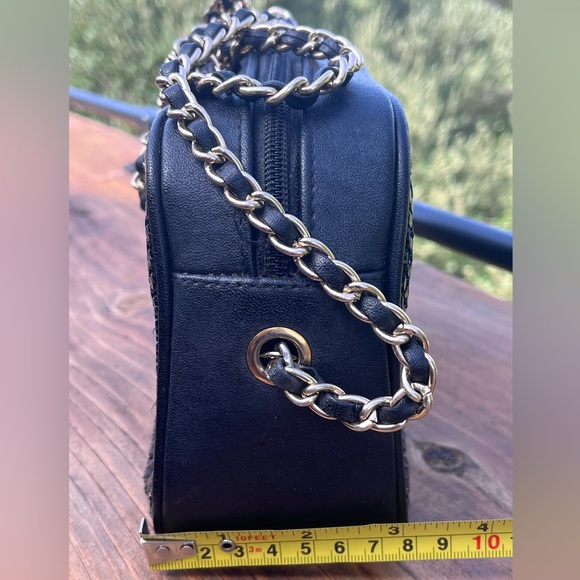 EUC Whiting and Davis International Metallic Mesh Bag - Picture 7 of 14